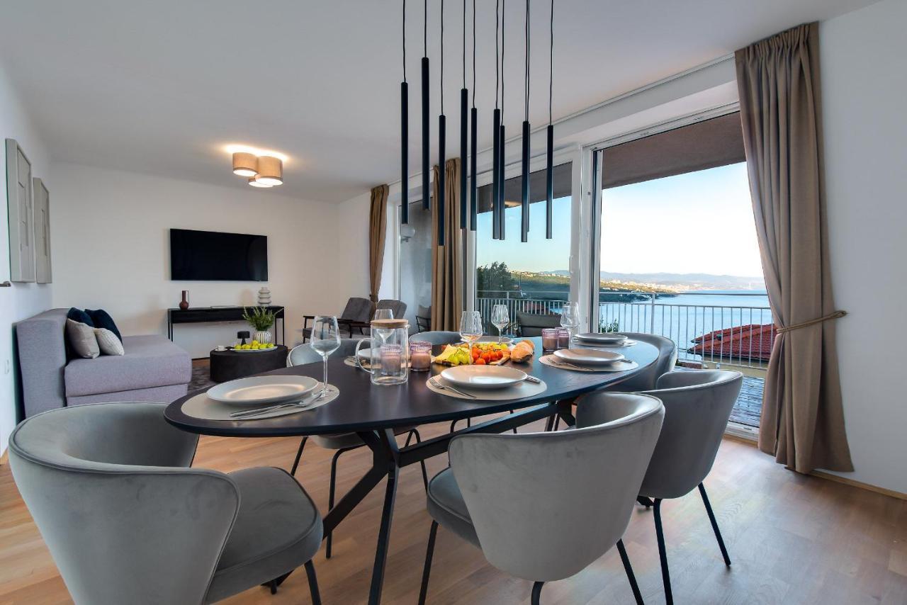 Premium Apartment With Beautiful Sea View, Short Walk To The Sea Опатия Екстериор снимка